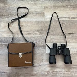 Bushnell - Case And Sports view Wide Angle Insta Focus Binoculars
